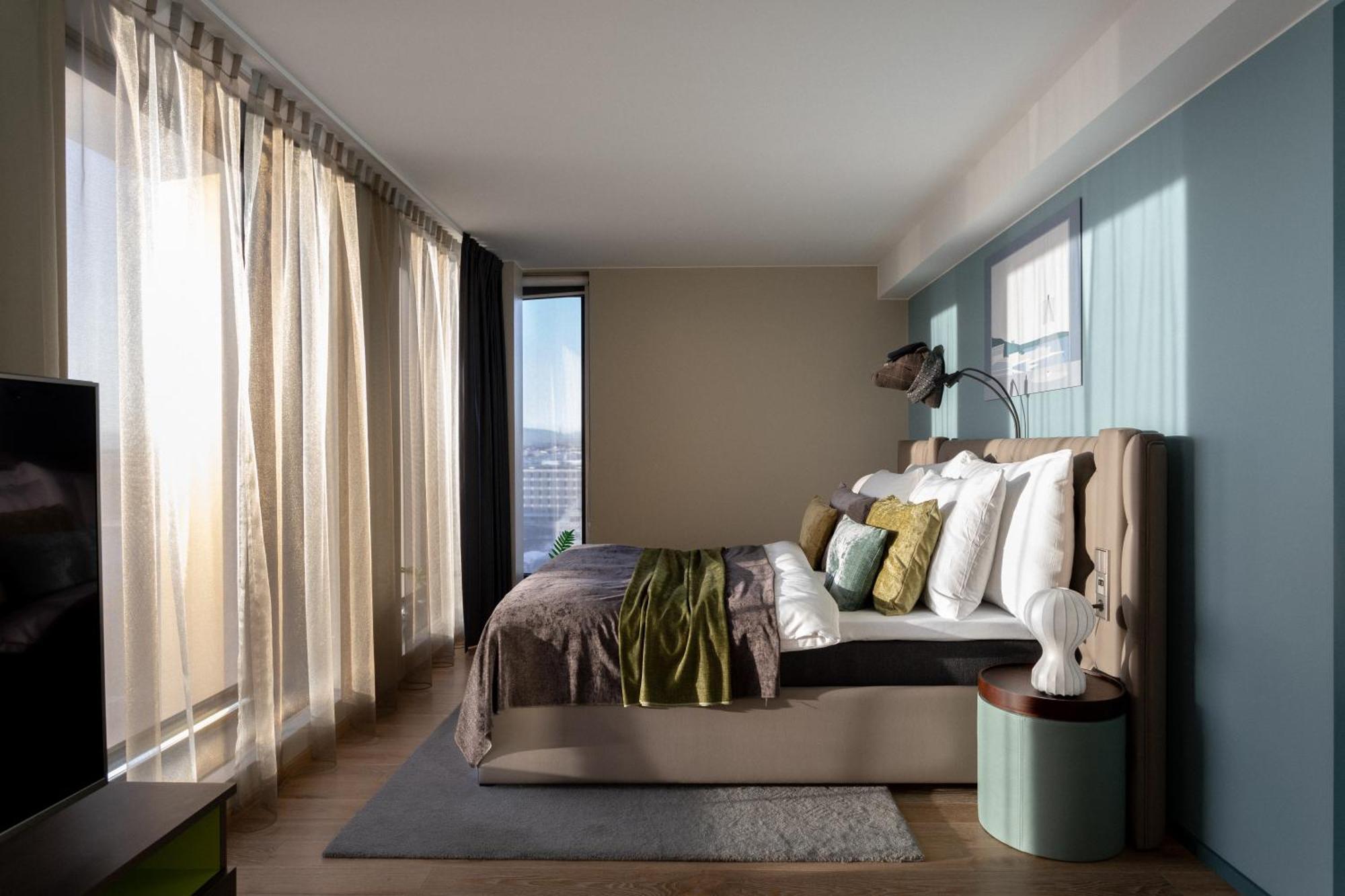 Clarion The Hub Hotell 4*